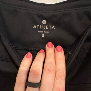 Athleta black capri leggings